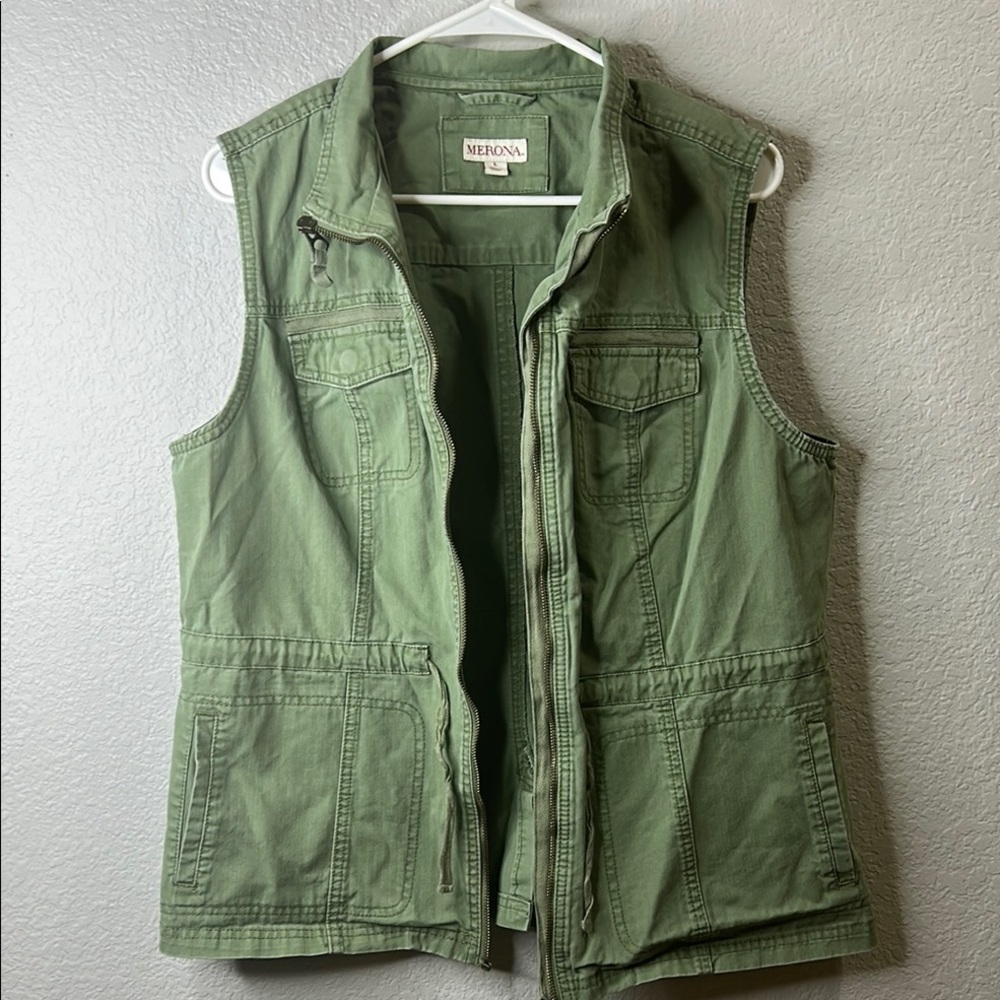 Merona L Green Sleeveless Utility Vest